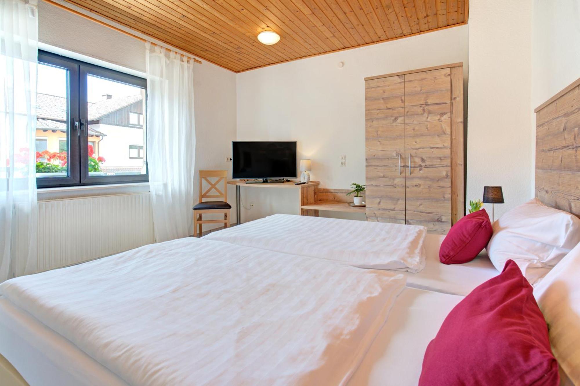 Ferienhaus Storchenblick Bann Kültér fotó